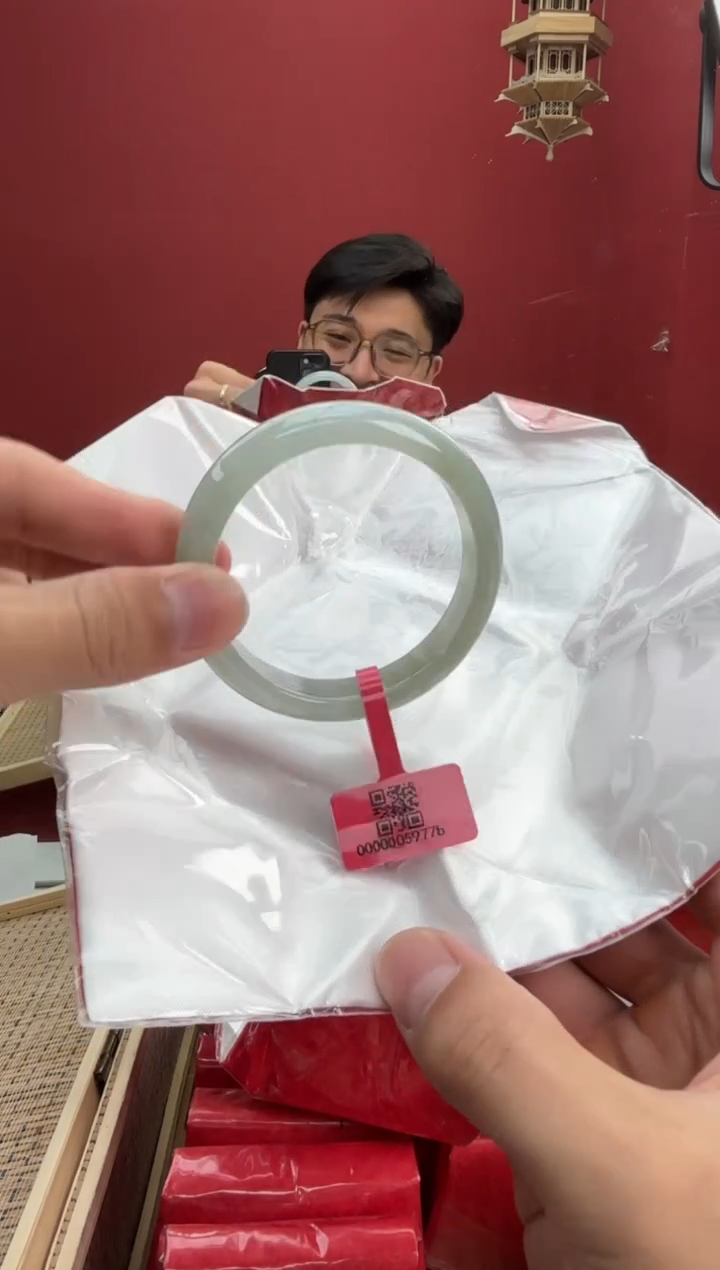 翡翠手镯未镶嵌2手镯