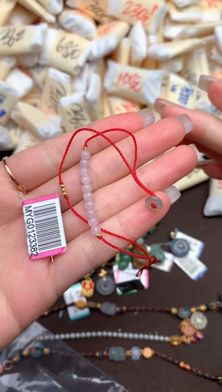 【闪购商品】翡翠手绳未镶嵌 —  