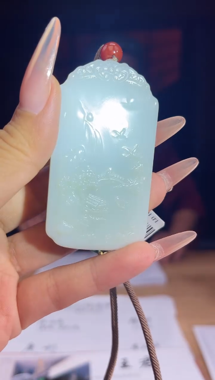 和田玉未镶嵌颈饰A231