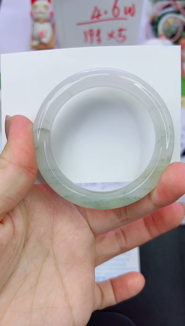 【闪购商品】石英质玉手镯未镶嵌239-50.9