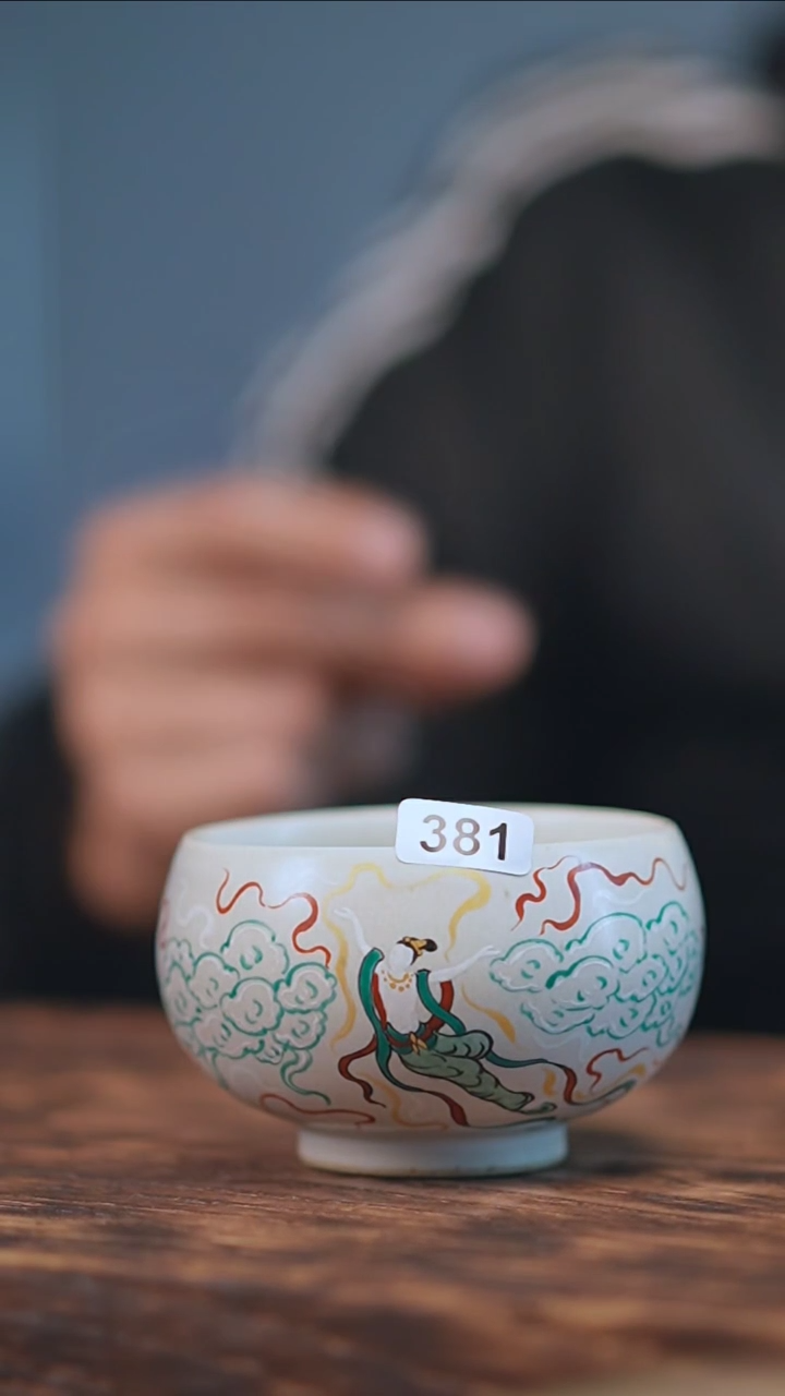 【闪购商品】381景德镇手绘飞天神女