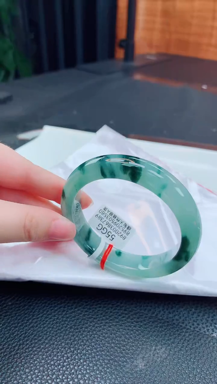 【闪购商品】翡翠手镯未镶嵌缅甸天然翡翠A货手镯