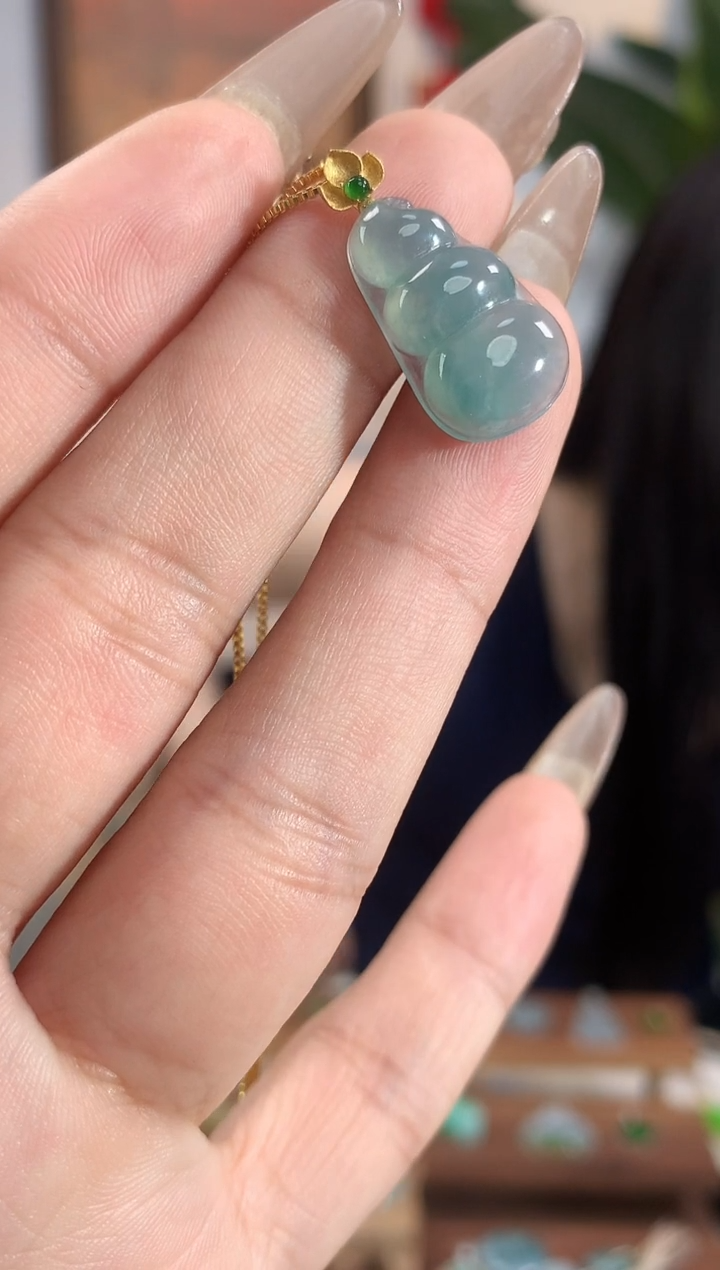 【闪购商品】翡翠颈饰未镶嵌福豆