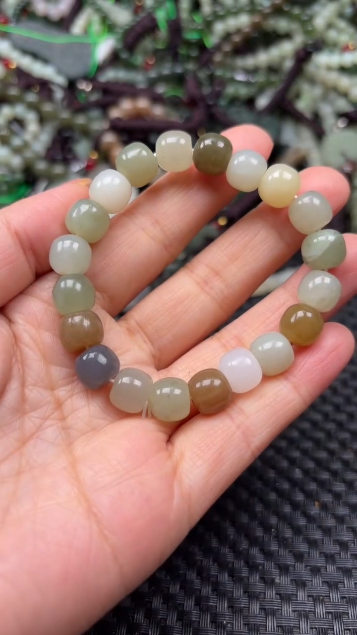 【闪购商品】和田玉颈饰未镶嵌1