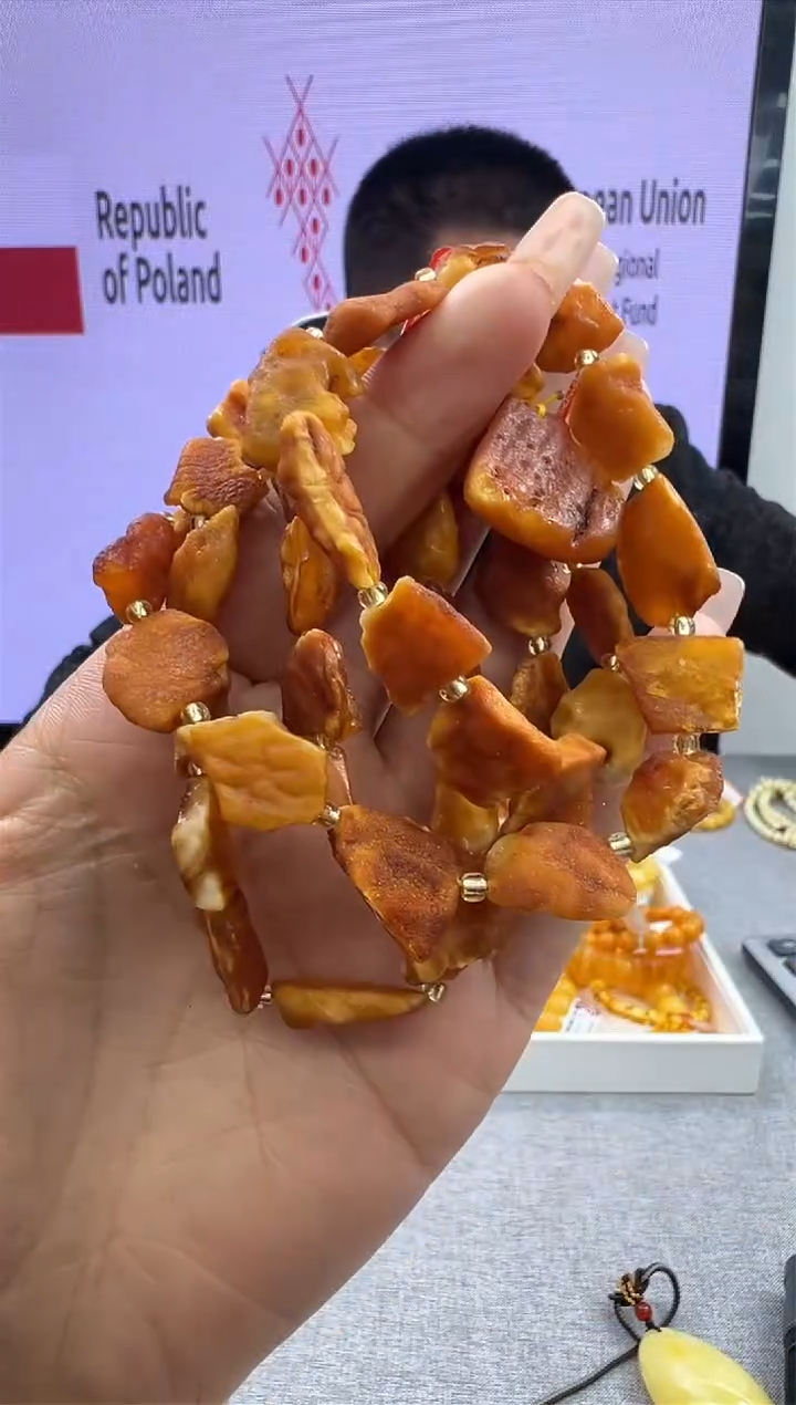 【闪购商品】琥珀颈饰未镶嵌91秒拍号