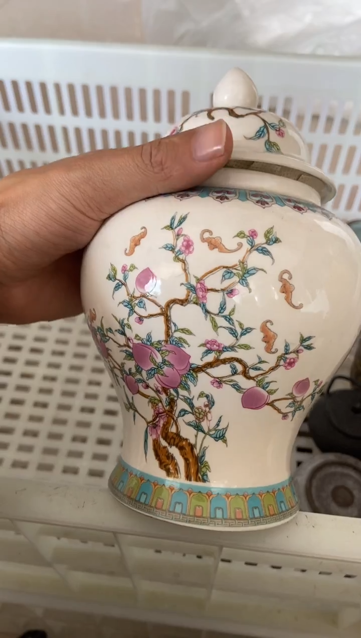 杯子瓷无运费险有瑕疵的摄影的产品有使用过的痕迹有点脏介意勿拍