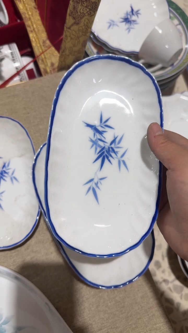 摆件盘18厘米微瑕请慎拍