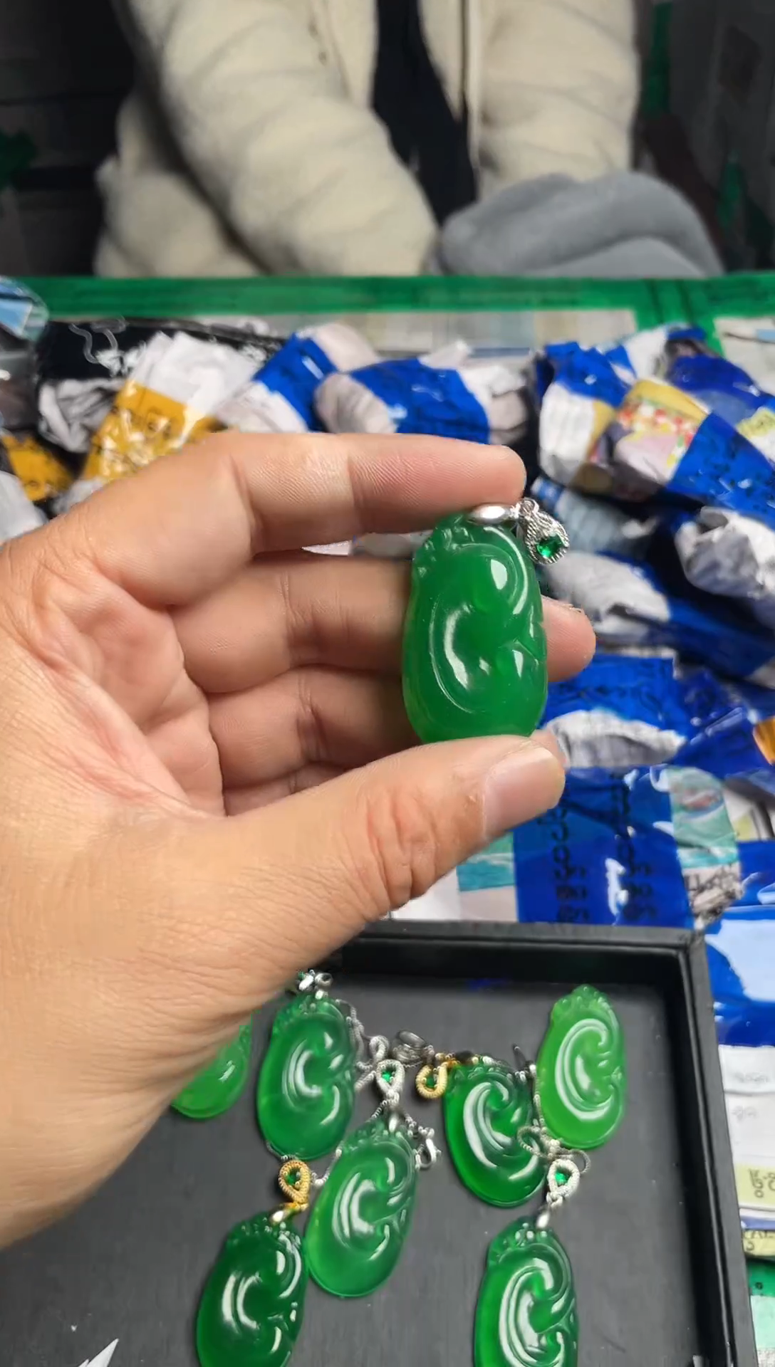 强子收货时尚吊坠A-18