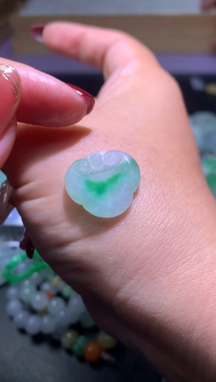 【闪购商品】定制翡翠未镶嵌毛货