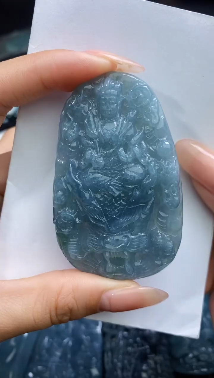 【闪购商品】翡翠颈饰未镶嵌          