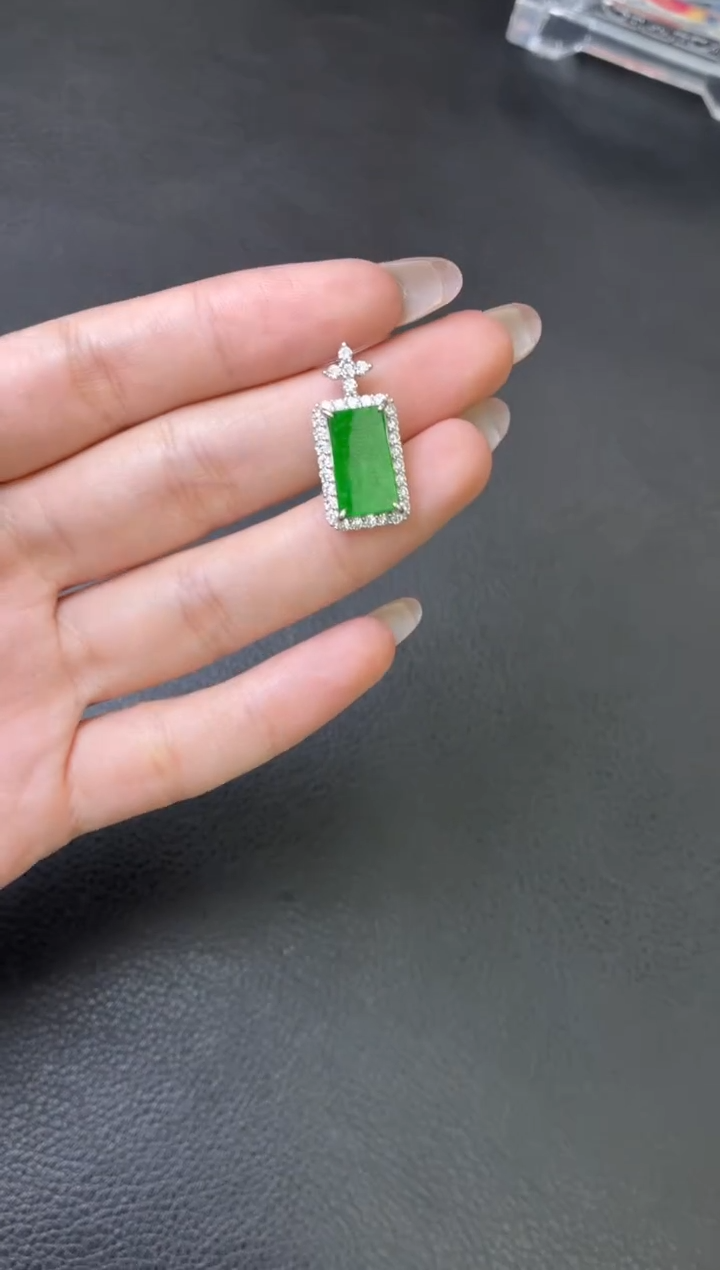 吊坠(不含链)银S925镶嵌翡翠吊坠 多样性发一件