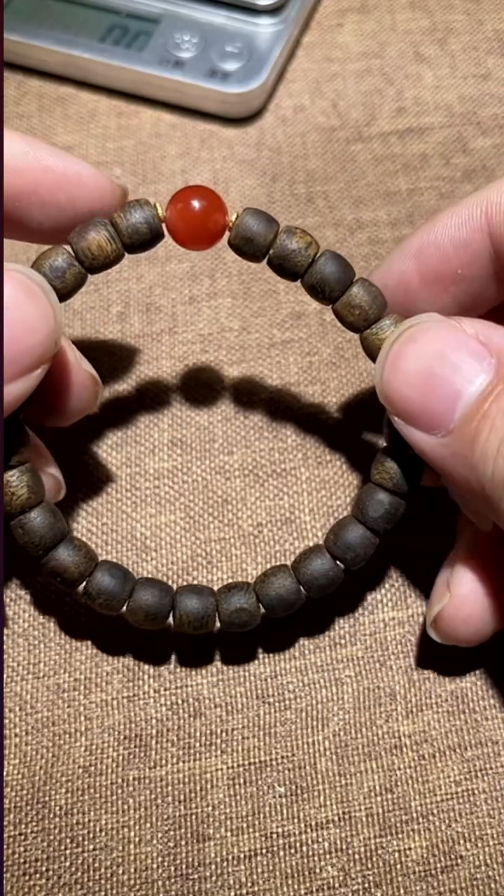 沉香手串沉水级S0425-01