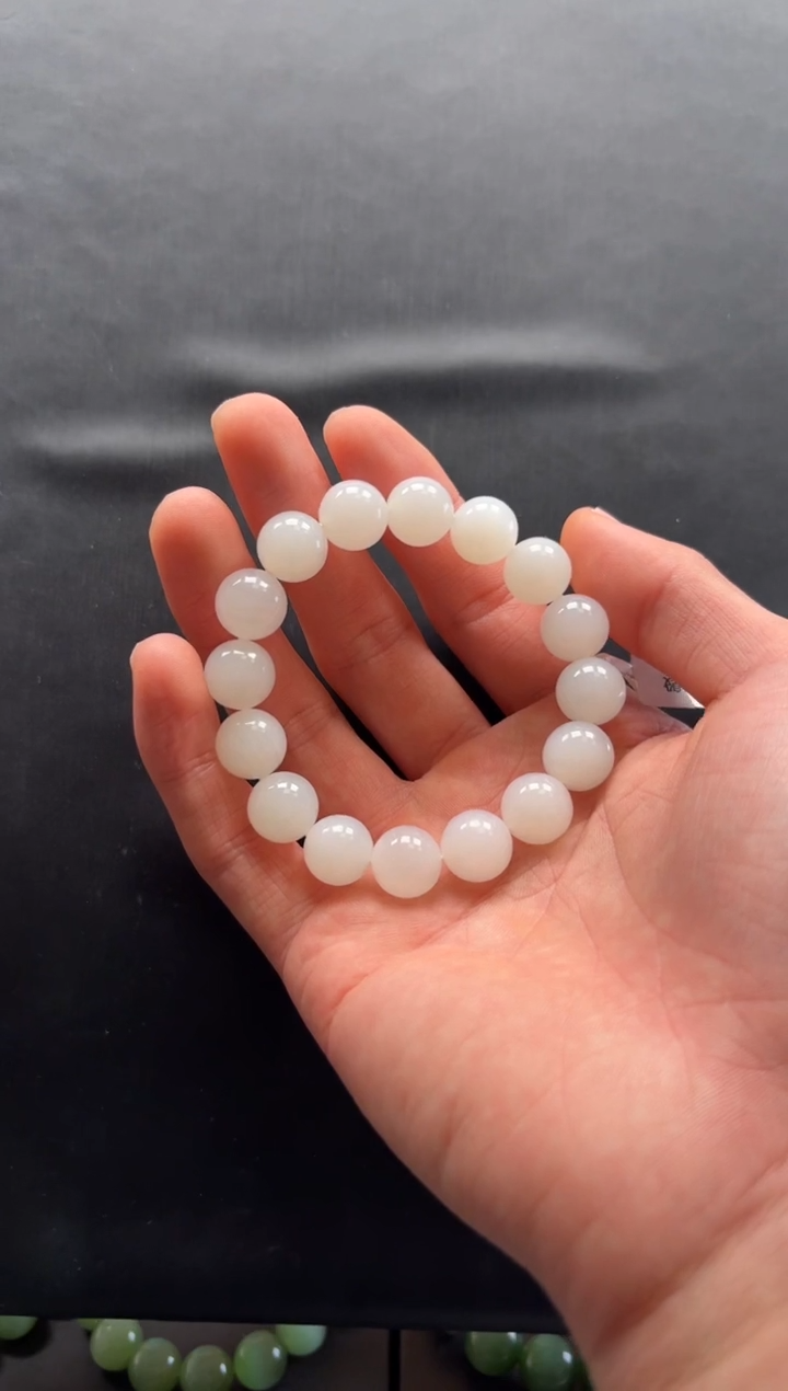 未镶嵌手串和田玉手串