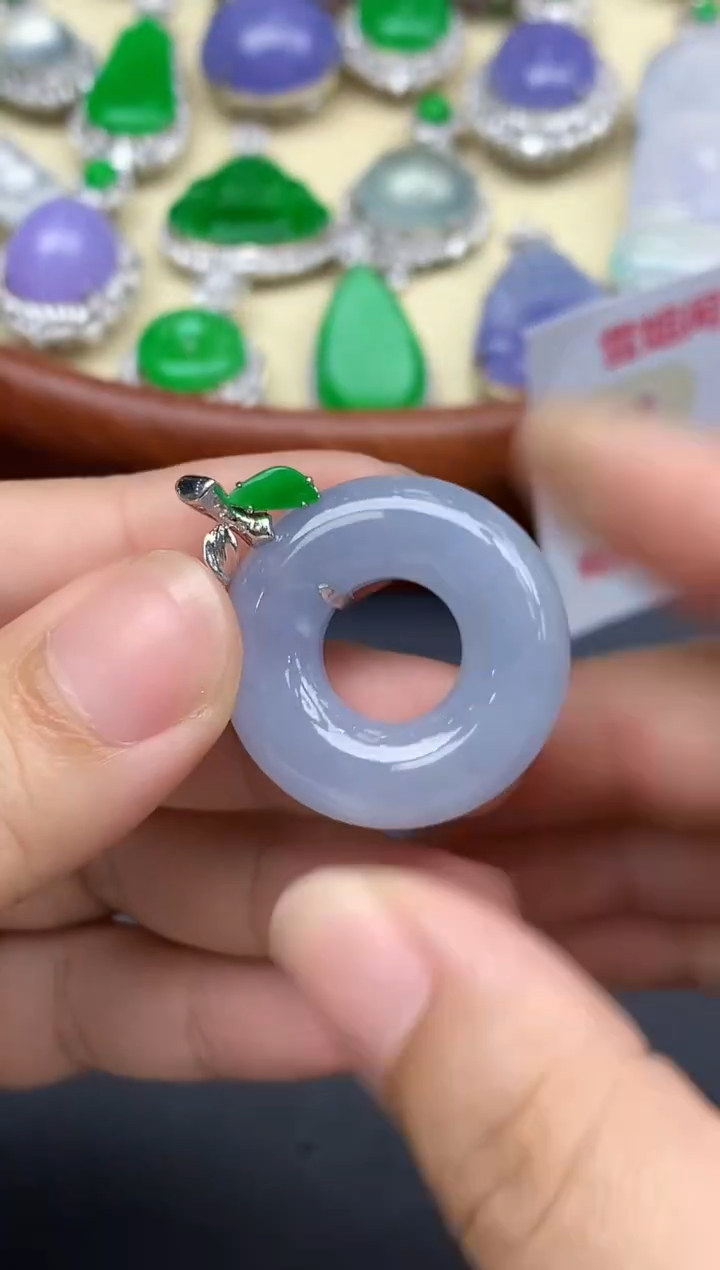 颈饰18K金镶嵌翡翠374-中国好珍宝