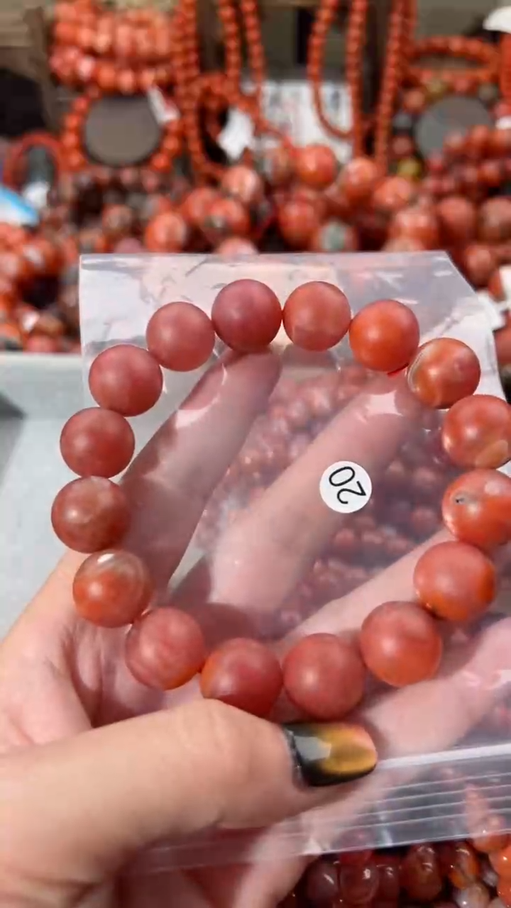 【闪购商品】南红玛瑙未镶嵌手串14+