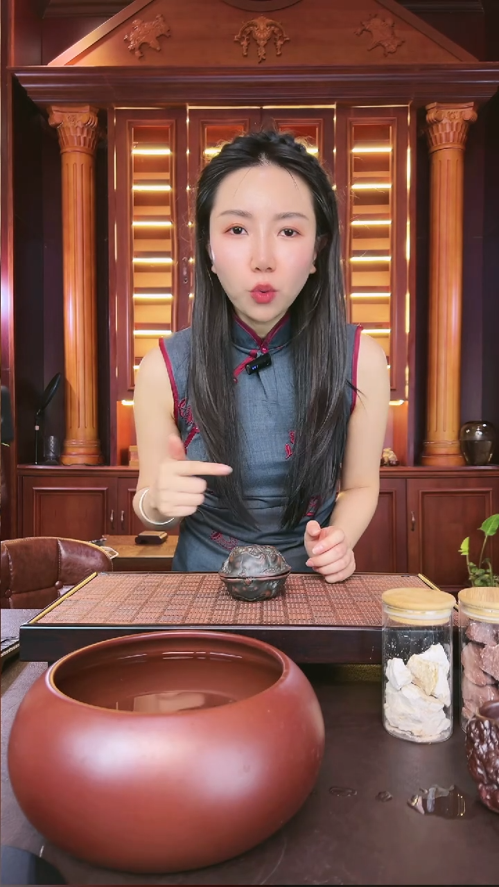 坭兴陶 纯手工 金蟾主人杯一对