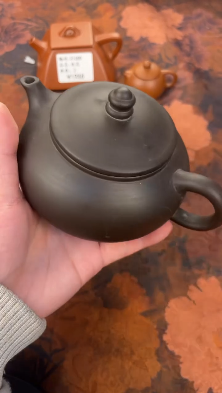 茶杯紫砂-黑色寒江壶