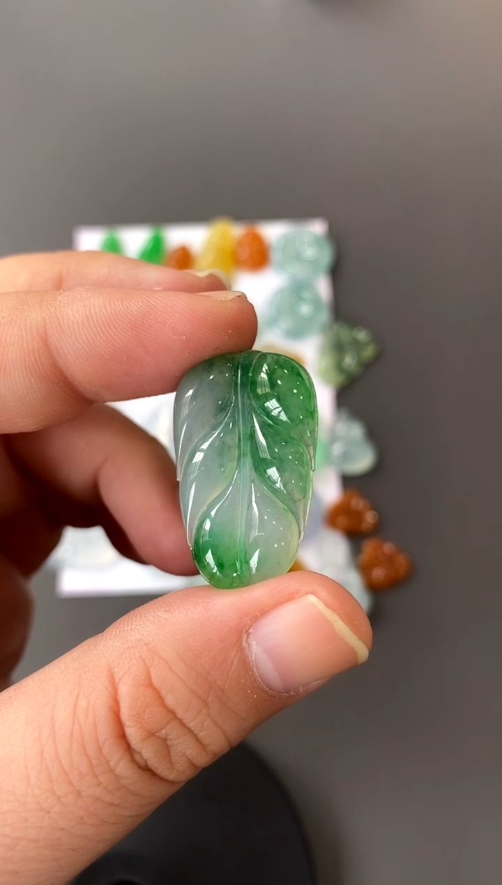 【闪购商品】定制翡翠未镶嵌叶子