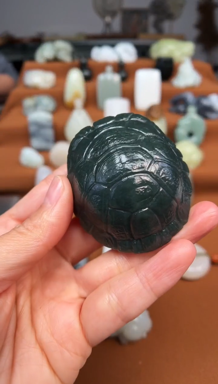 颈饰未镶嵌和田玉富甲天下