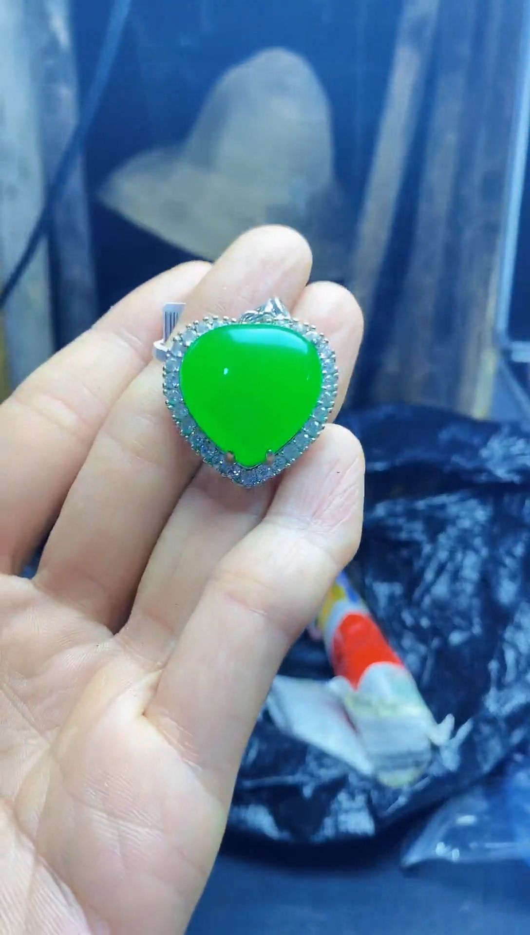 满色吊坠 所见即所得！