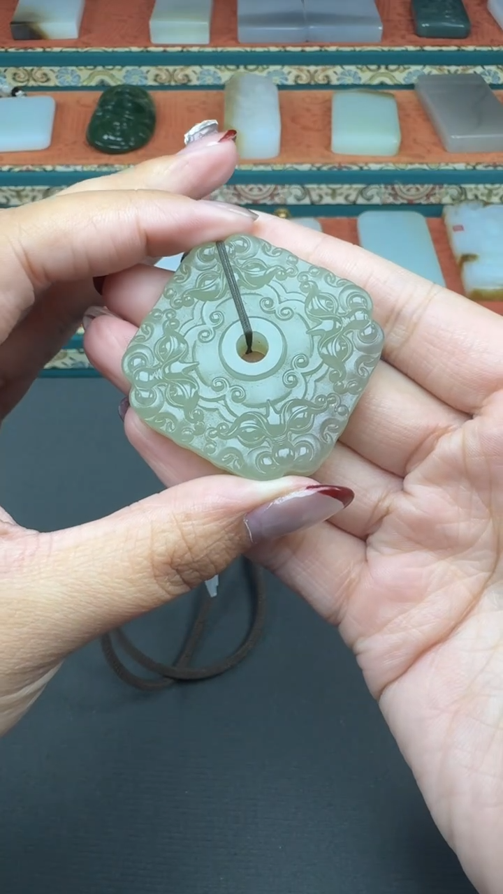 【闪购商品】和田玉颈饰未镶嵌婷婷