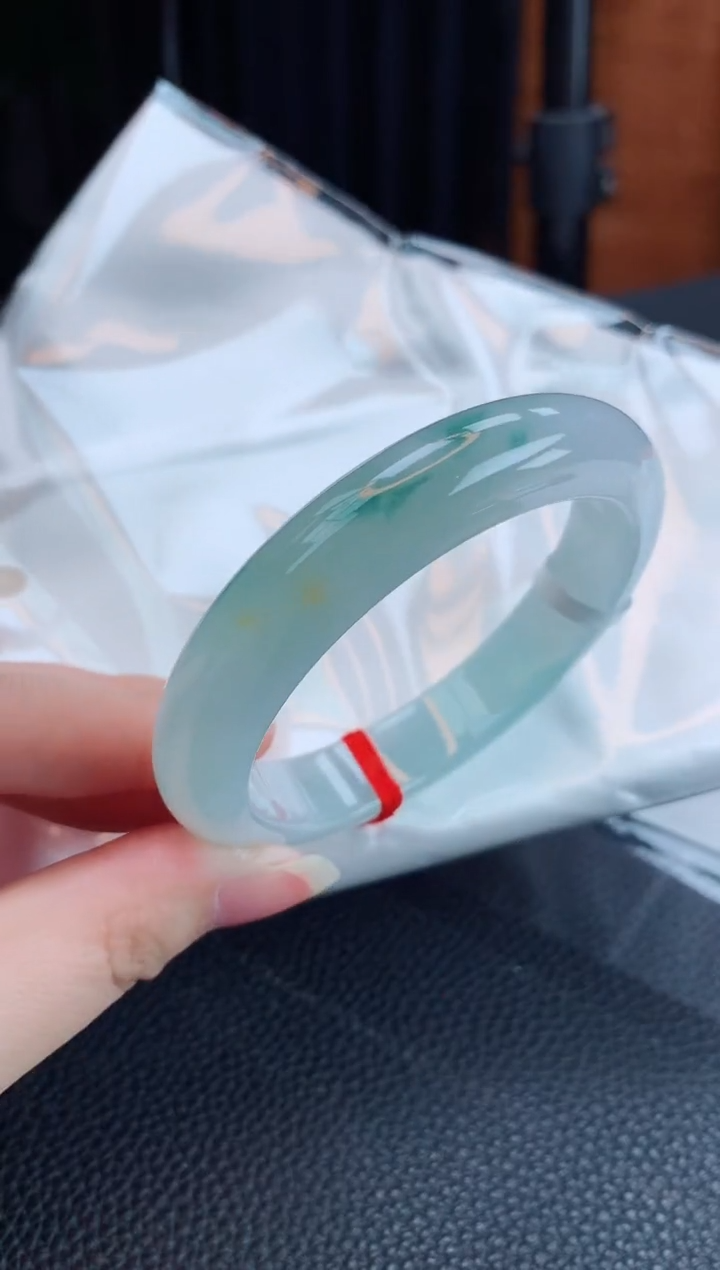 【闪购商品】翡翠手镯未镶嵌缅甸天然翡翠A货手镯