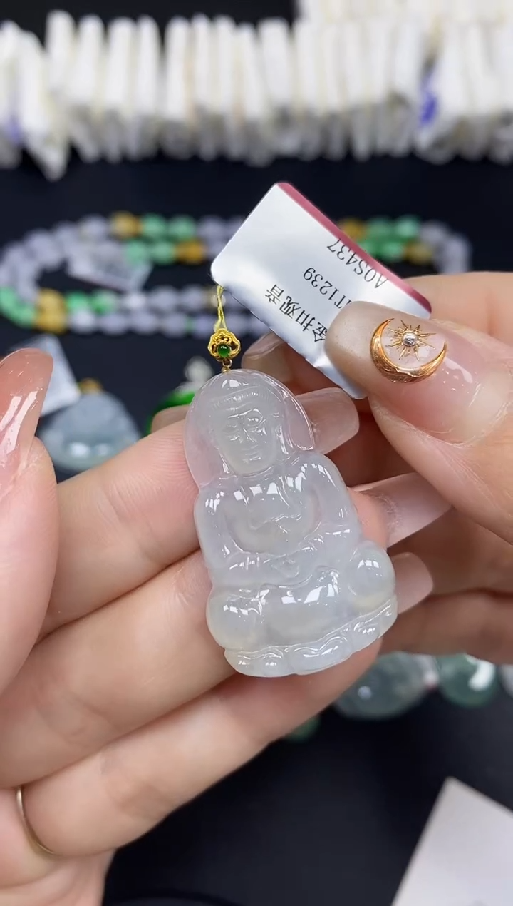 吊坠(不含链)18K金镶嵌翡翠观音18K金扣镶嵌@@CMT1239