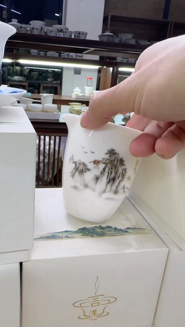 【闪购商品】瓷片微瑕言泥言泥言泥@YN