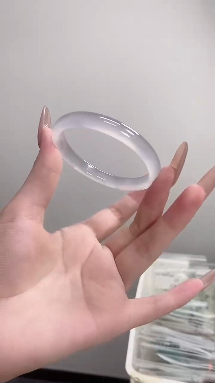 手镯玛瑙/玉髓未镶嵌53紫霞