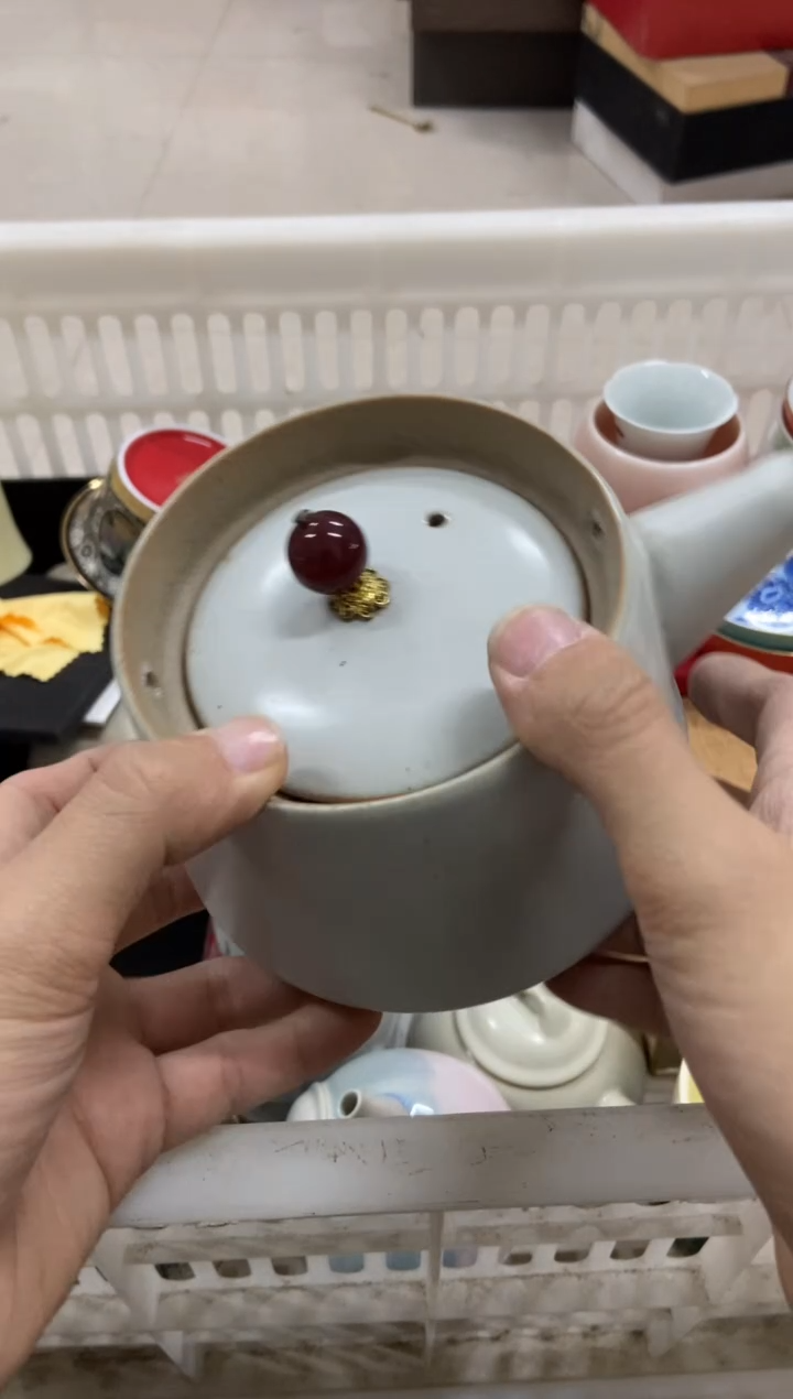 无运费险有瑕疵的摄影的产品有使用过的痕迹有点脏介意勿拍