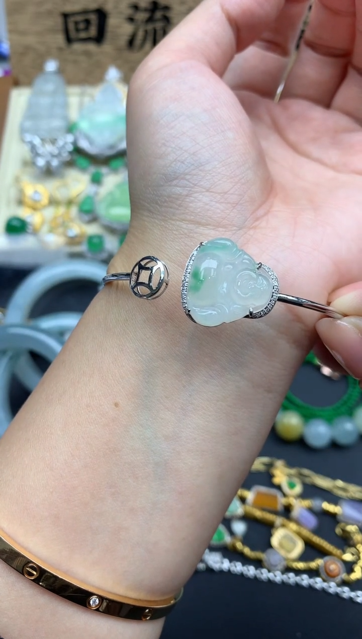 【闪购商品】翡翠手镯18K金镶嵌560-中国好珍宝