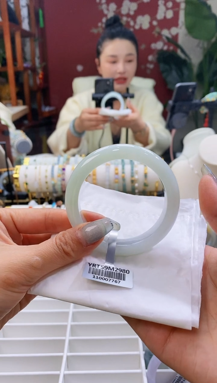 【闪购商品】翡翠手镯未镶嵌116晴水55-57/12.6*9.0