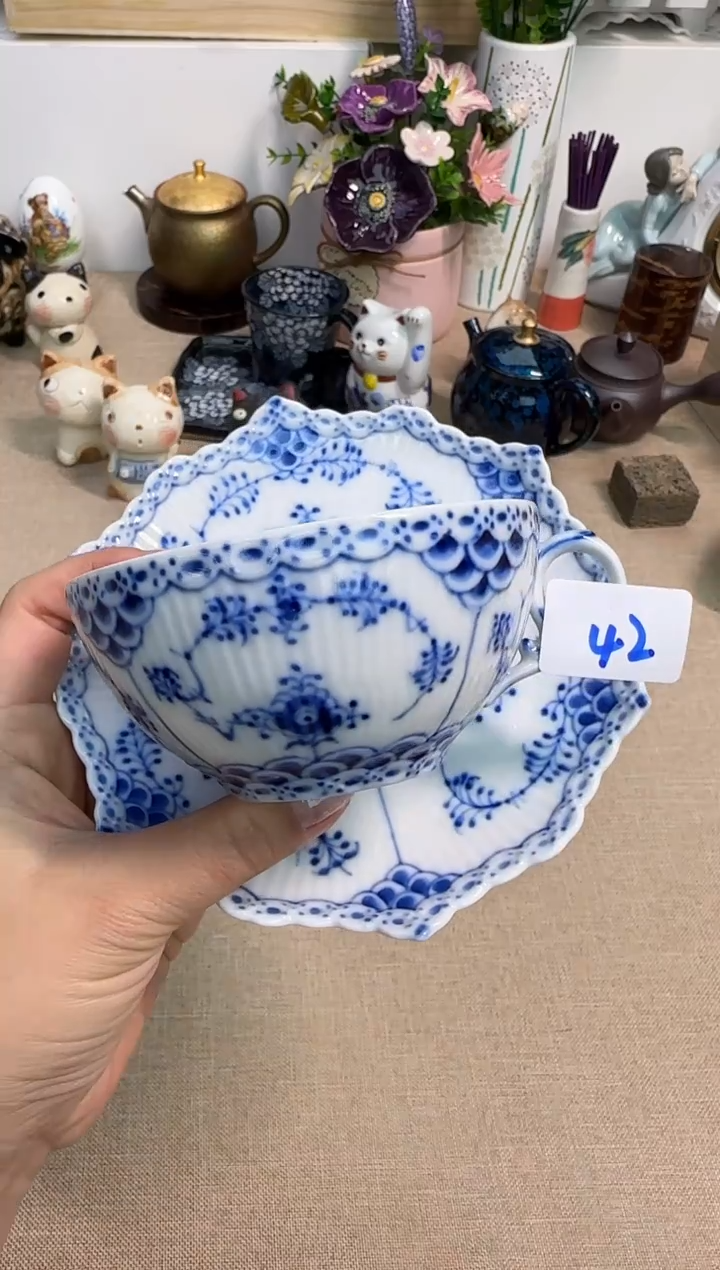 瓷片泡泡家的瓷器真好看
