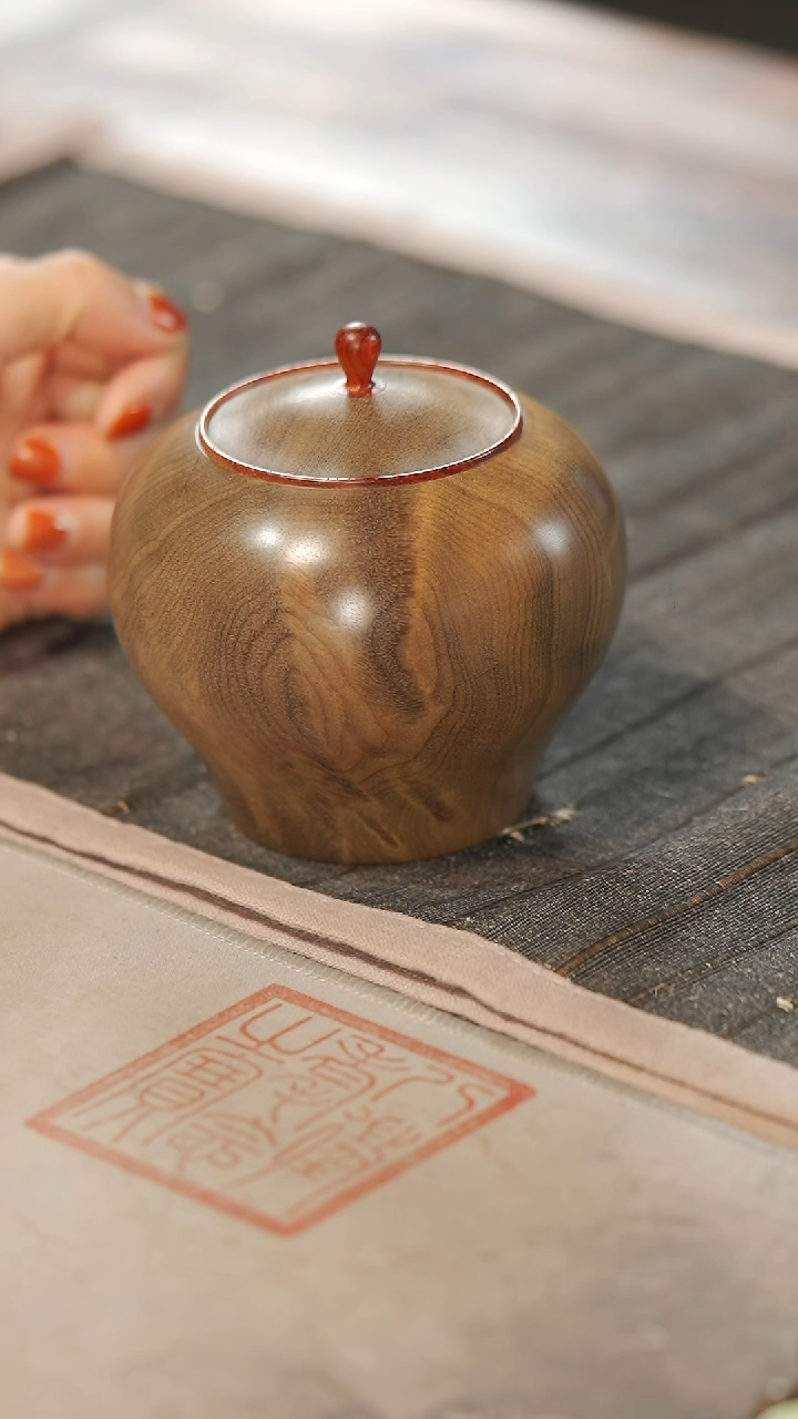 【闪购商品】金丝楠木雕643精工茶仓茶叶罐