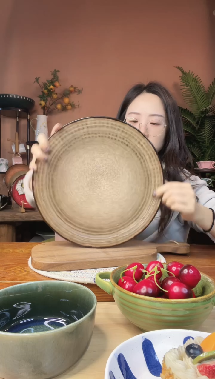 陶瓷11.7英寸复古珠点大盘 微瑕疵