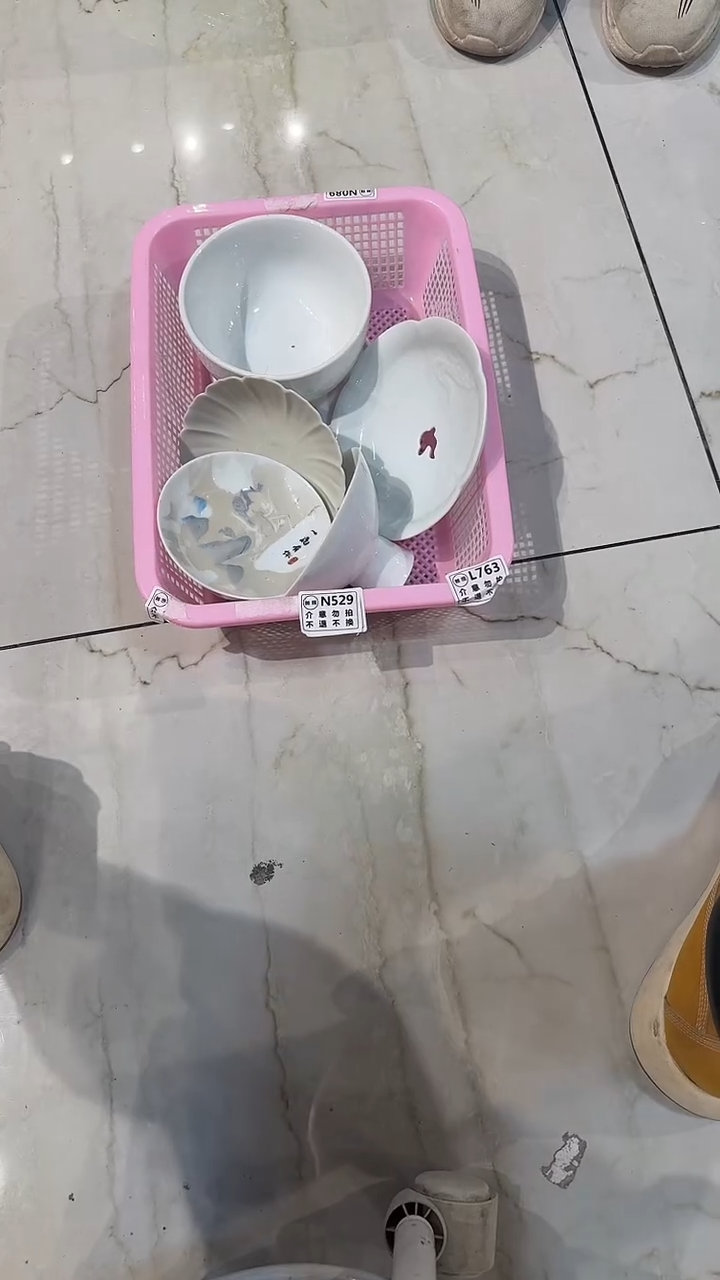 微瑕商品，库存1单，介意勿拍-套组