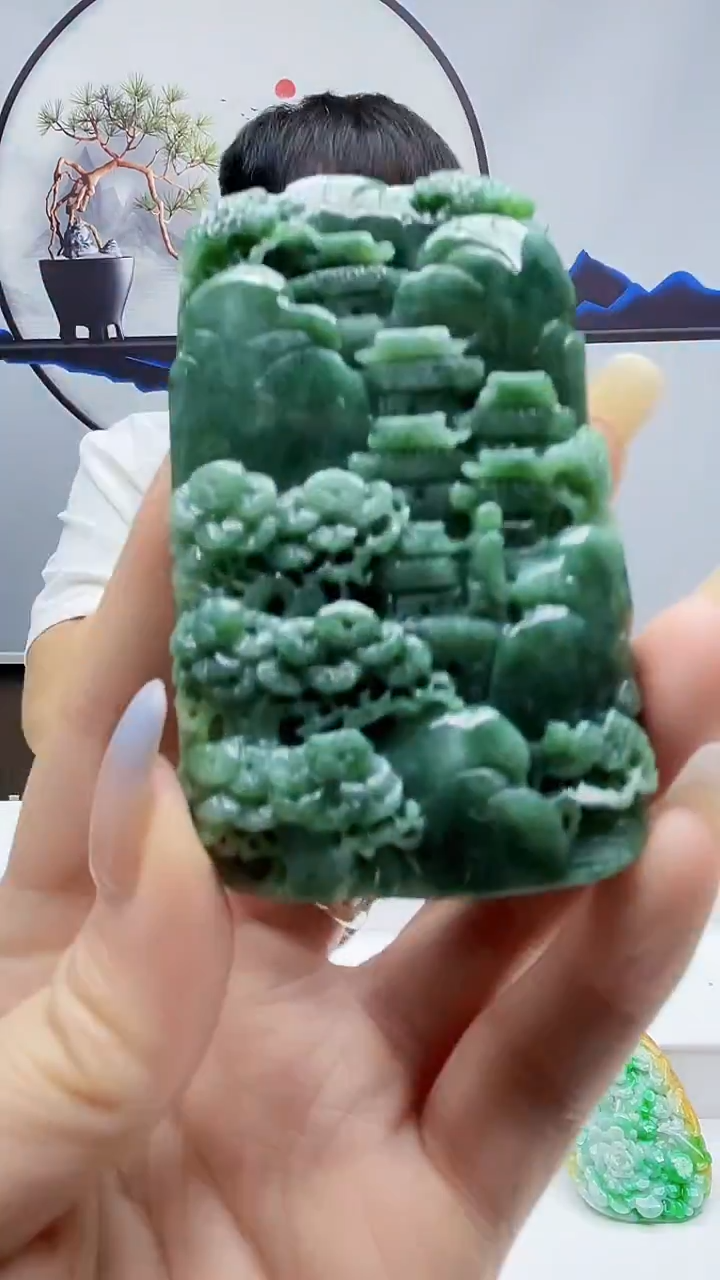 未镶嵌定制翡翠毛货挂件57