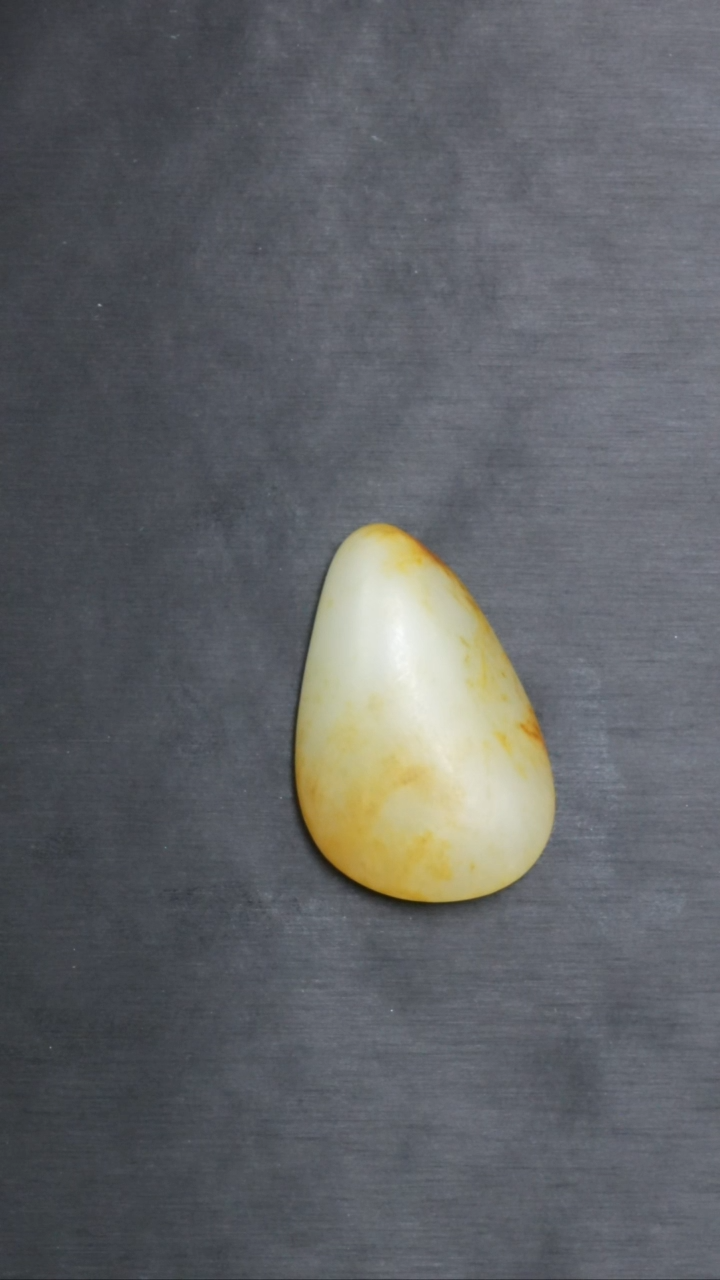 【闪购商品】和田玉把件未镶嵌26.1克和田玉原石