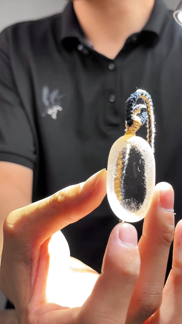 未镶嵌吊坠(赠链)水晶水晶