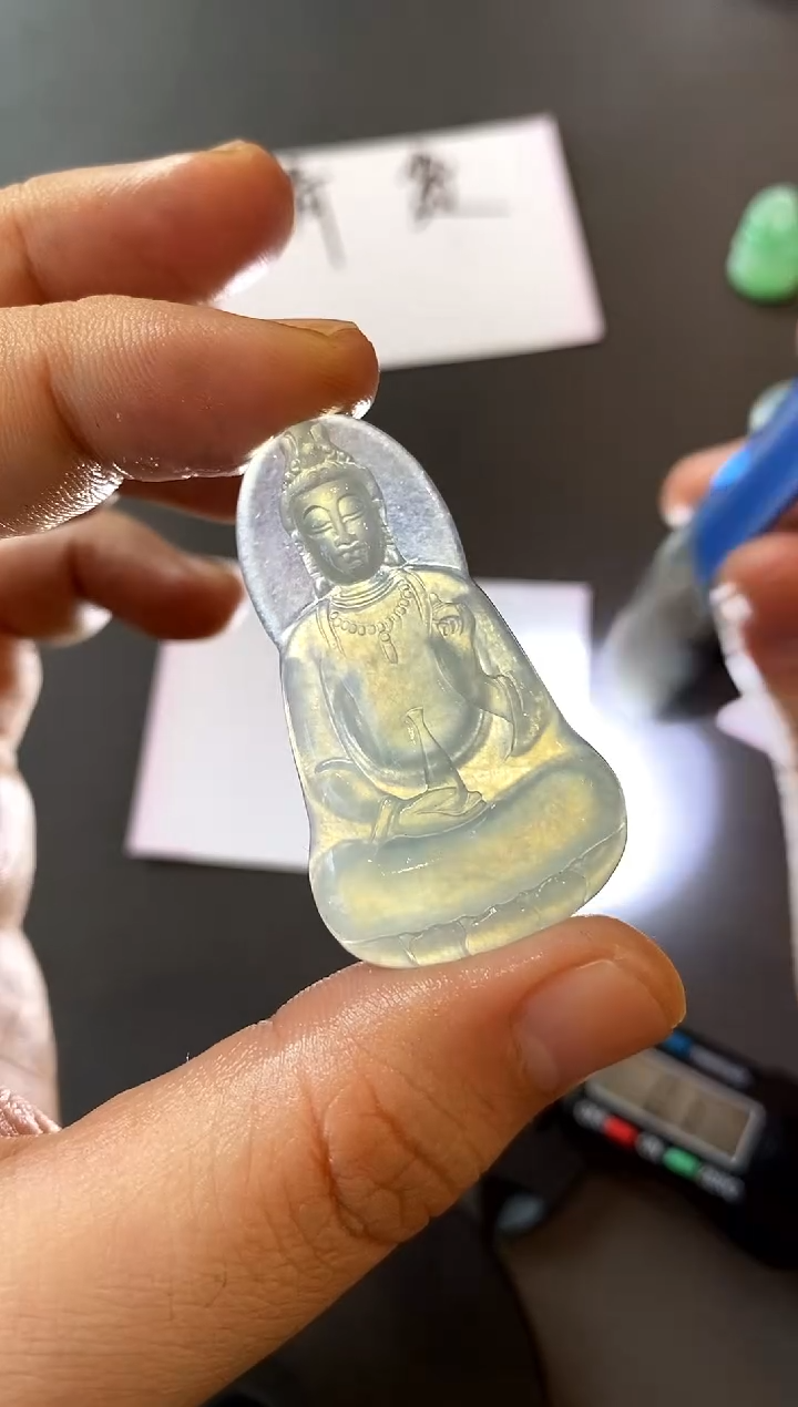 【闪购商品】定制翡翠未镶嵌观音