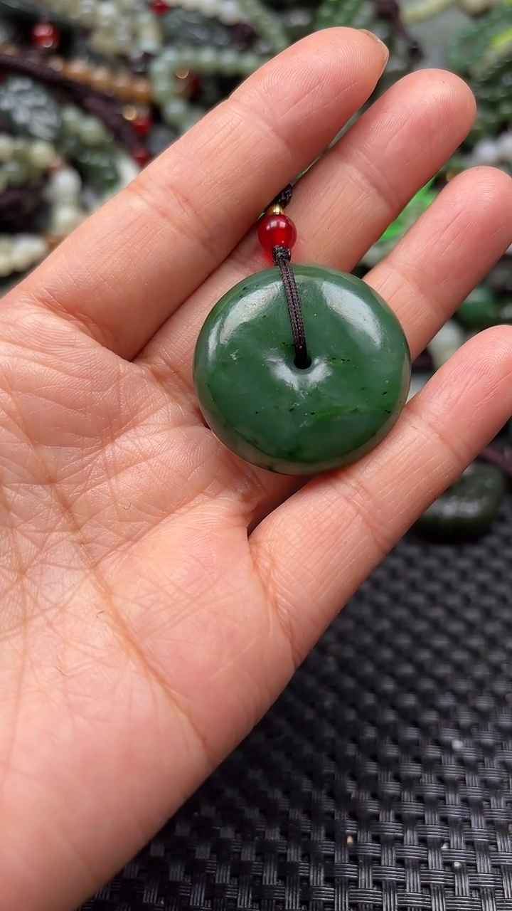 【闪购商品】和田玉颈饰未镶嵌.