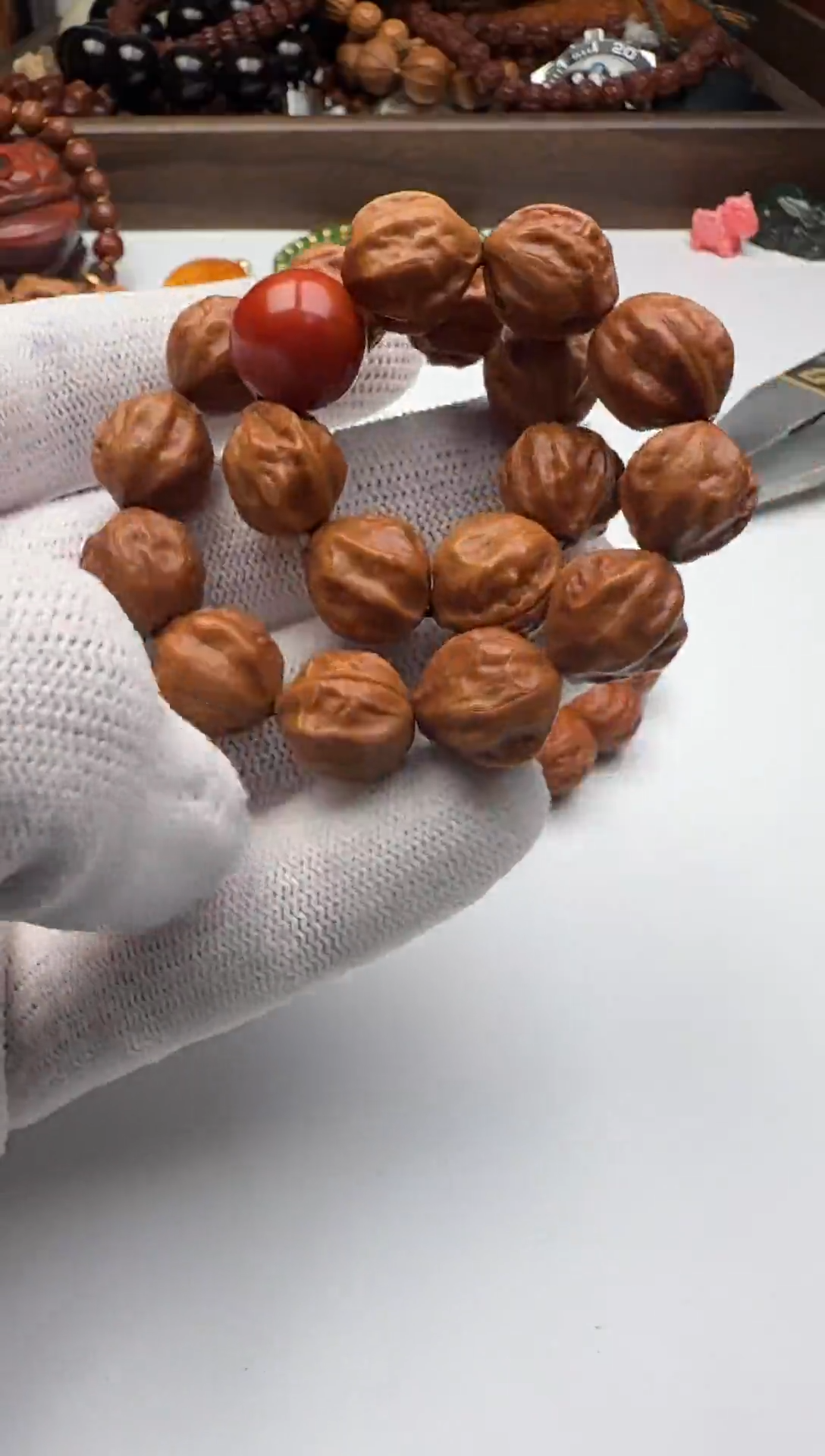 【闪购商品】猴头核桃吊坠猴头