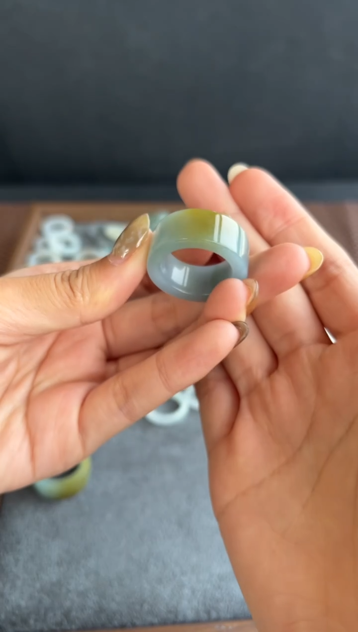 【闪购商品】翡翠吊坠(不含链)未镶嵌809买断
