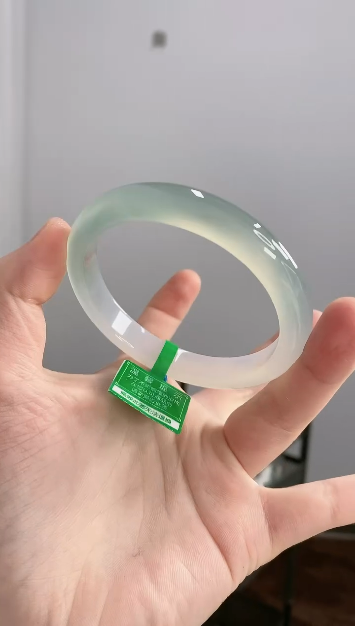 【闪购商品】玛瑙/玉髓手镯未镶嵌60圈