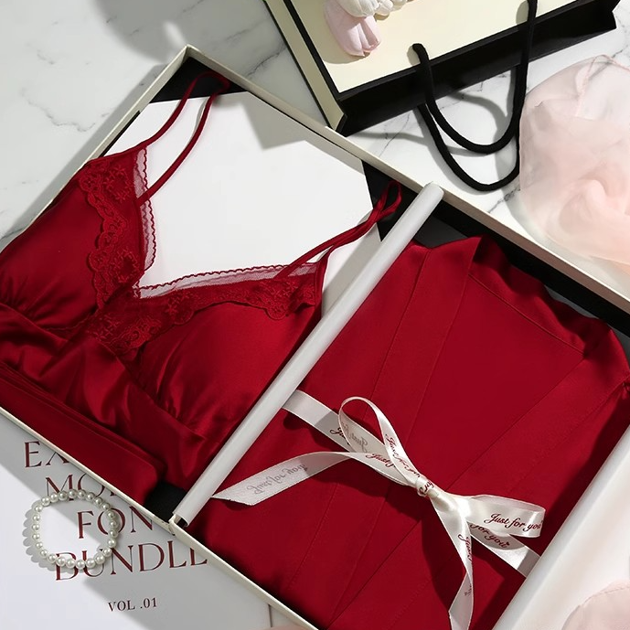 生日礼物送女友送老婆送新娘闺蜜新婚红色实用走心的礼盒装睡衣