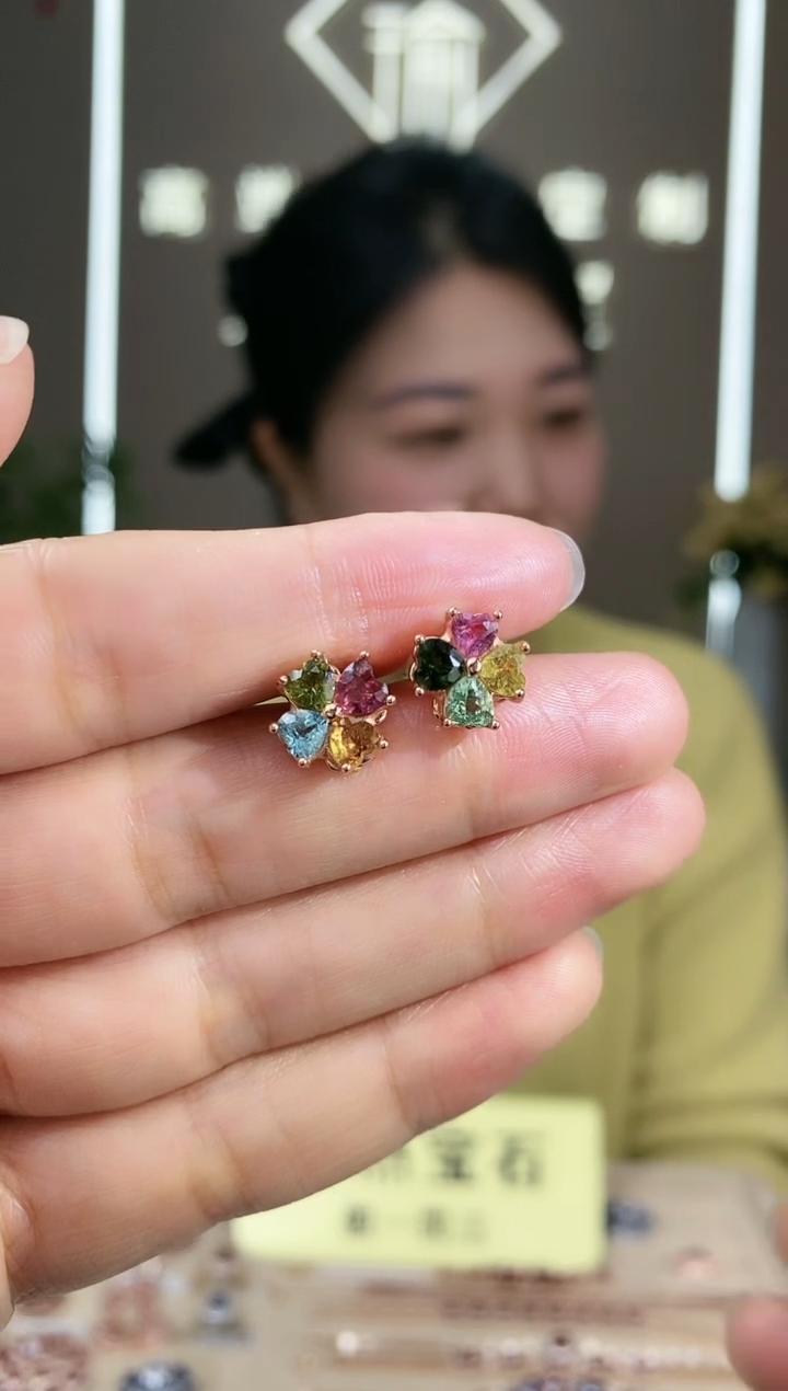 【闪购商品】碧玺耳饰银S925镶嵌耳饰