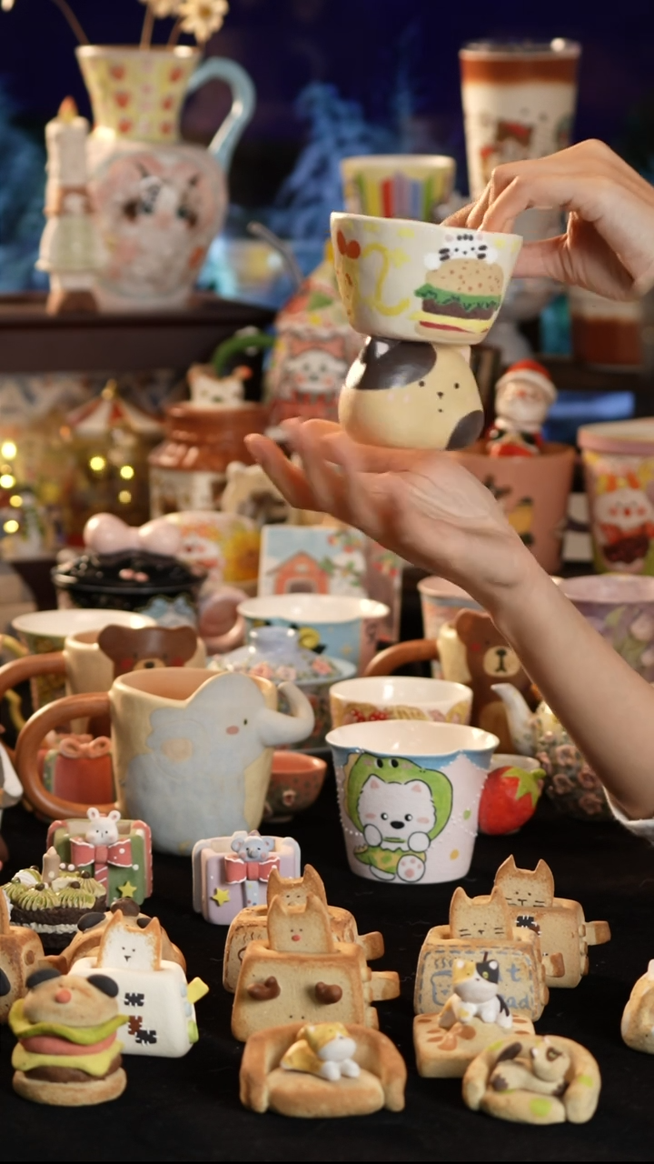 摆件陶景德镇釉下彩手绘设计师款陶瓷