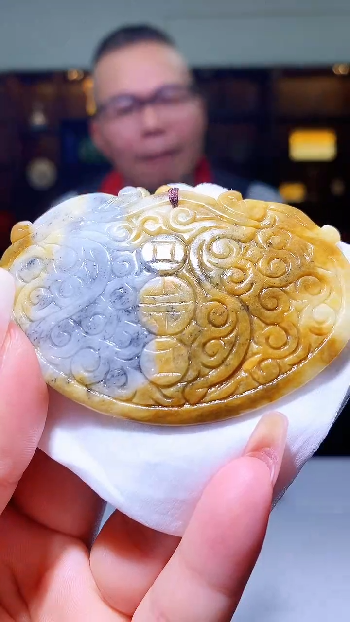 【闪购商品】定制翡翠未镶嵌1057xx-毛货挂件22