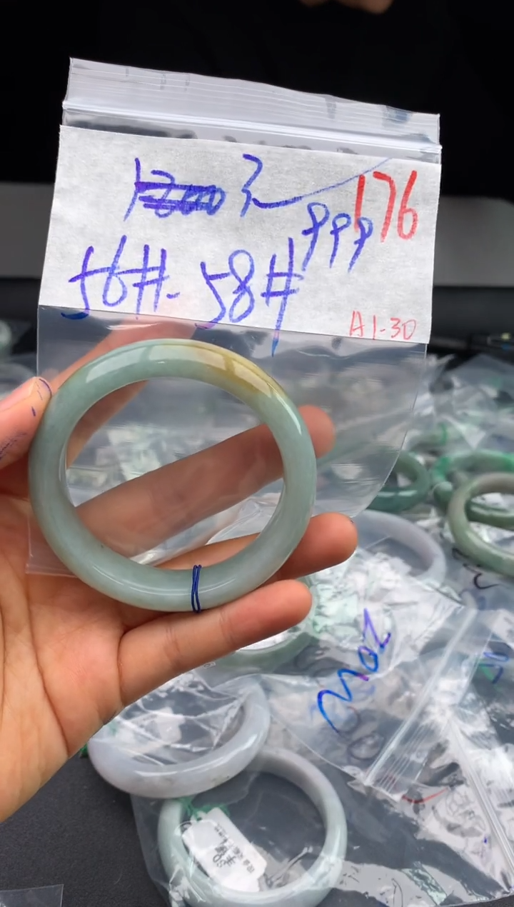 【闪购商品】定制翡翠未镶嵌毛货需精细抛光+多样性发货拍一发一