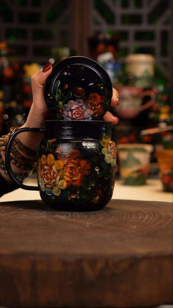 油画    手绘釉下彩杯子